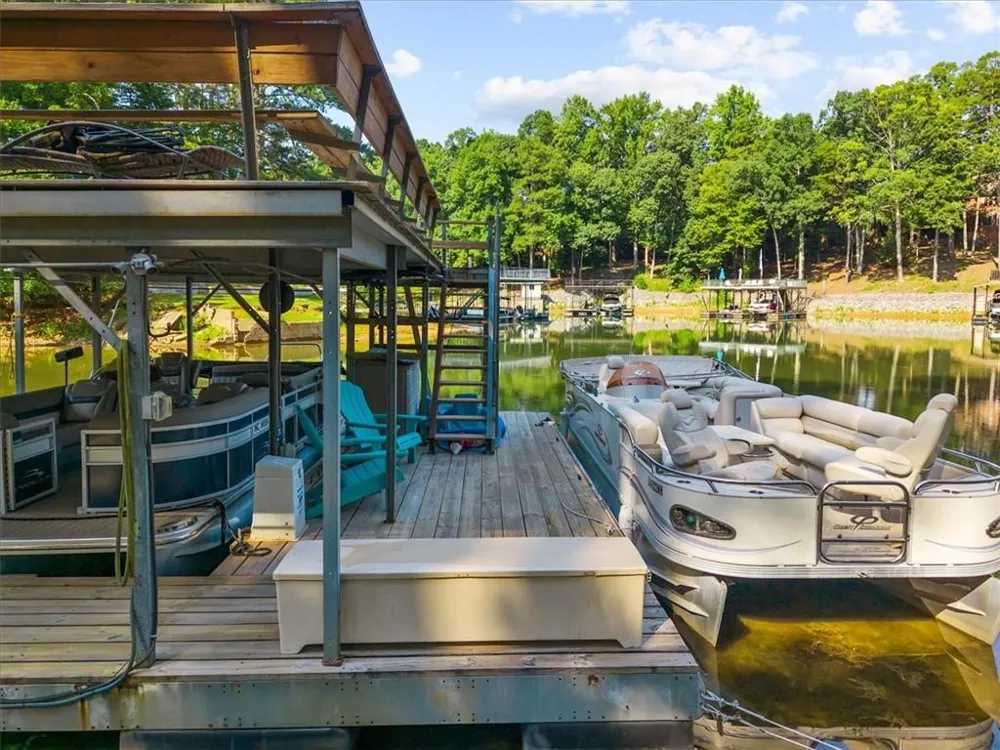 5823 Lakeshore Drive Buford, GA 30518