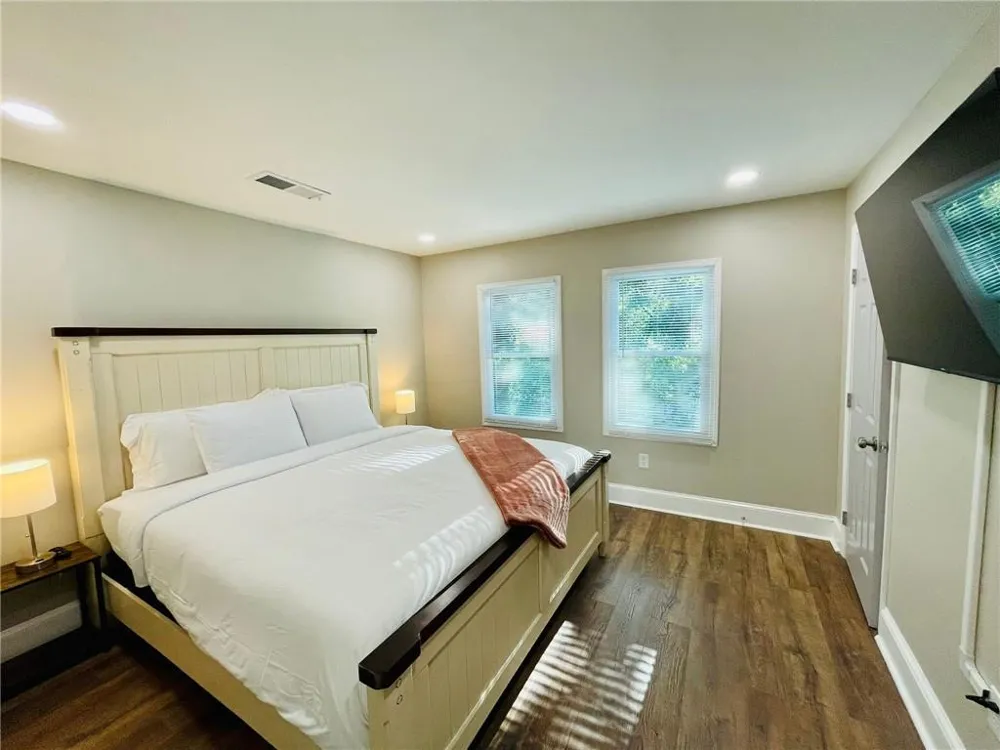 1020 Pine Forest Drive SW Mableton, GA 30126