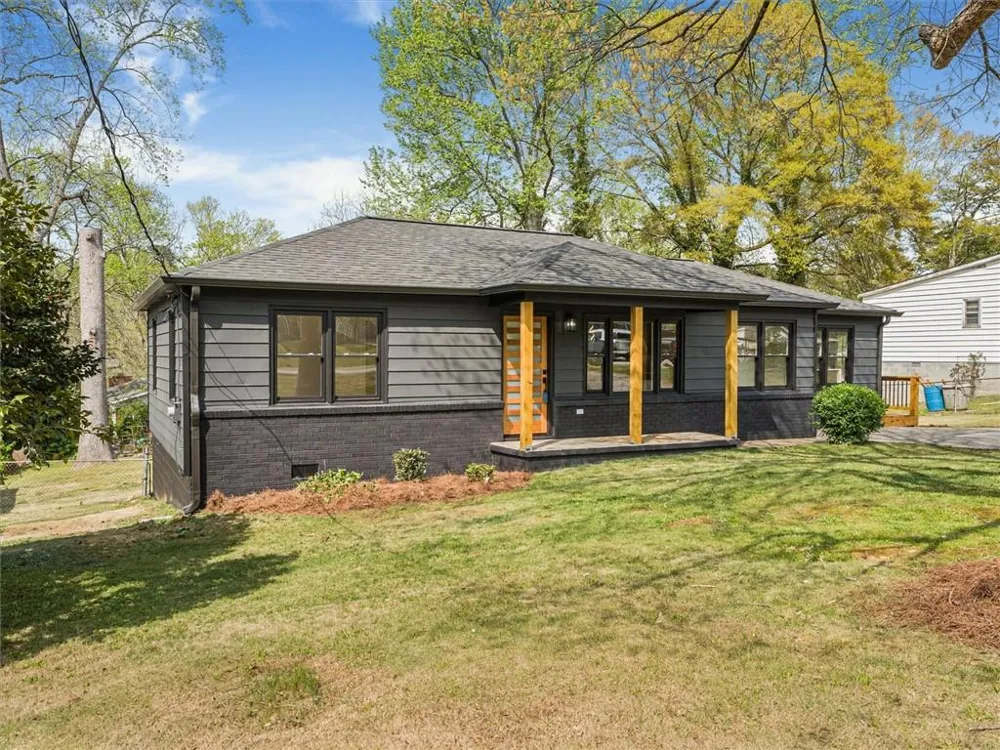 960 Pine Forest Drive SW Mableton, GA 30126
