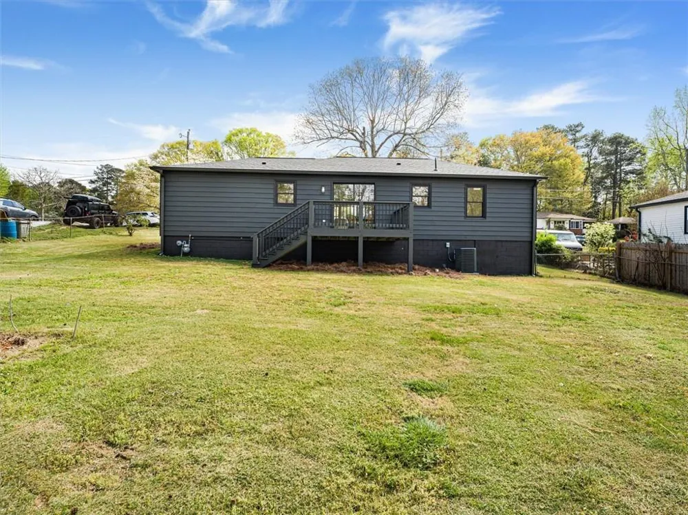 960 Pine Forest Drive SW Mableton, GA 30126