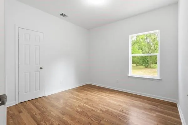 819 Junction Avenue Cleveland, TX 77327