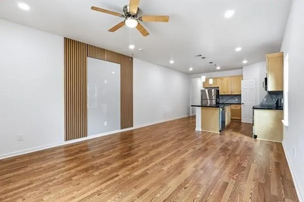 819 Junction Avenue Cleveland, TX 77327