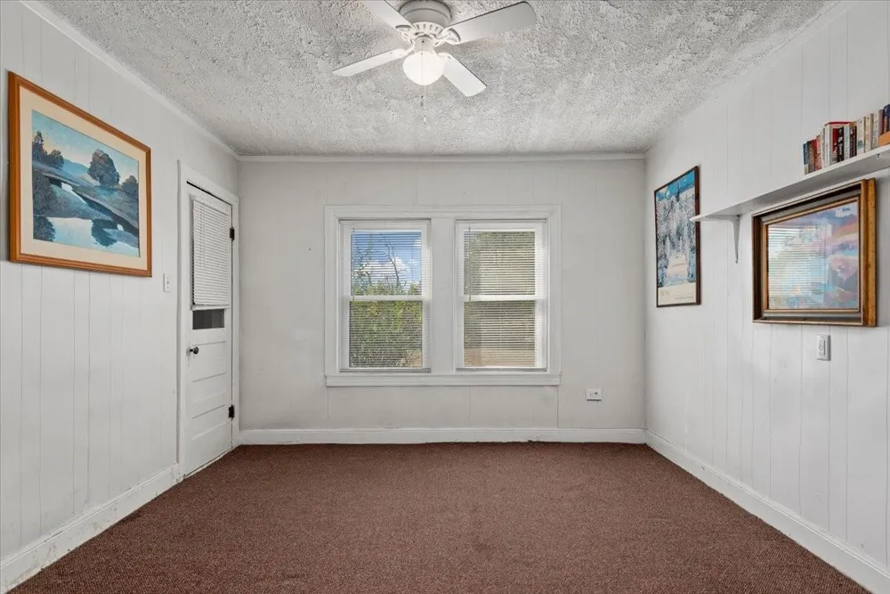 903 La Salle Street Navasota, TX 77868