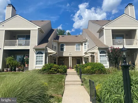 204 ANDOVER COURT