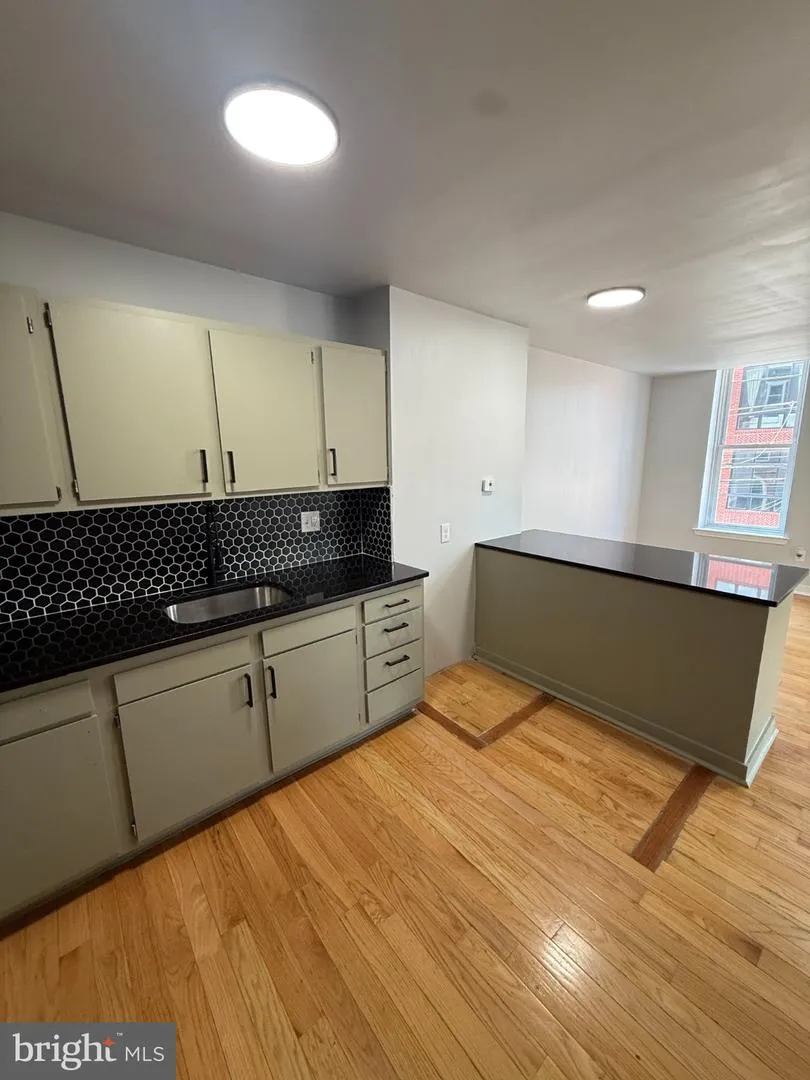 717 16TH STREET #2 Philadelphia, PA 19130