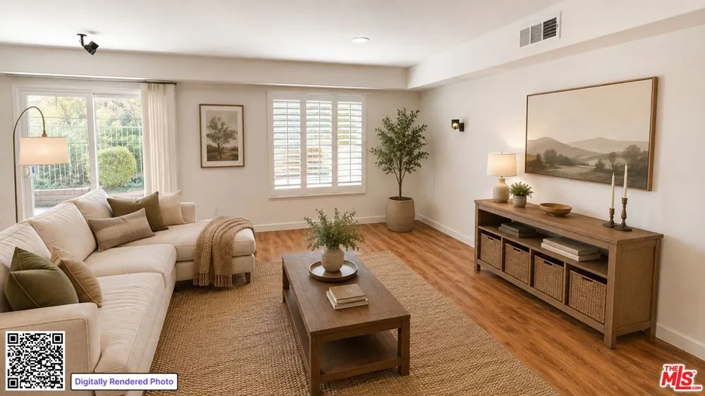 5641 Como Circle Woodland Hills, CA 91367