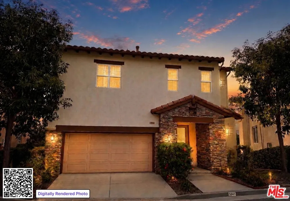 5641 Como Circle Woodland Hills, CA 91367