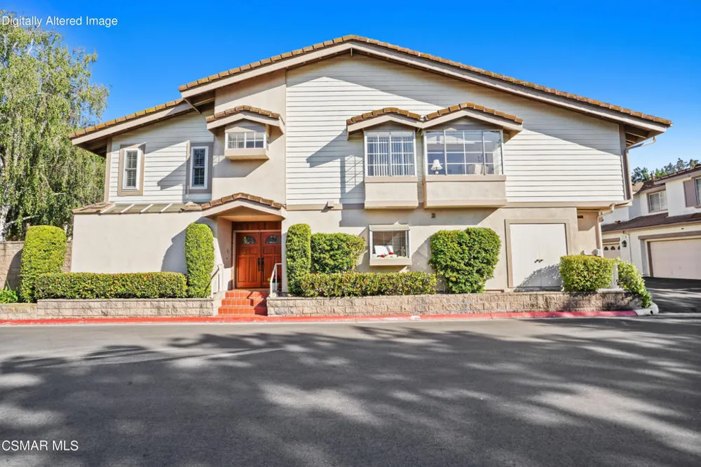 17 Greenmeadow Drive #P Newbury Park, CA 91320