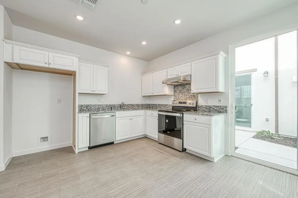 603 Santa Ynez Way #E Marina, CA 93933