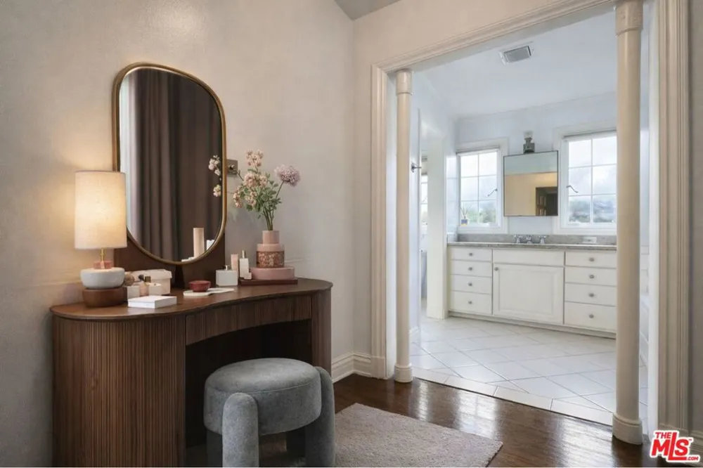 214 S Spalding Drive Beverly Hills, CA 90212