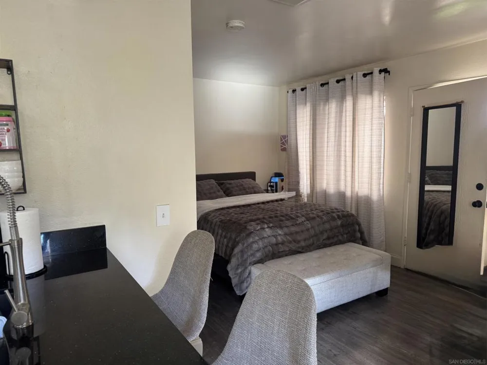 871 W San Ysidro Blvd #9 San Ysidro, CA 92173
