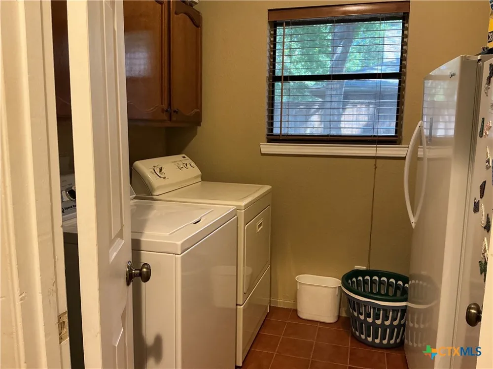 2802 E Good Shepherd Drive Brownwood, TX 76801