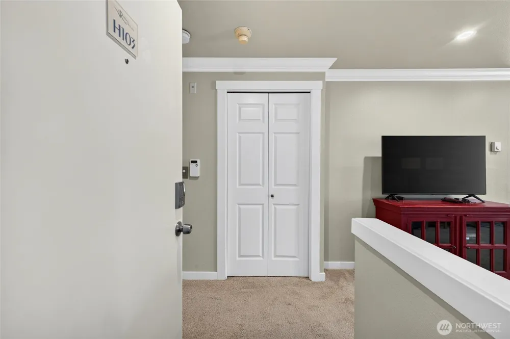 1840 S 284th Lane #H103 Federal Way, WA 98003