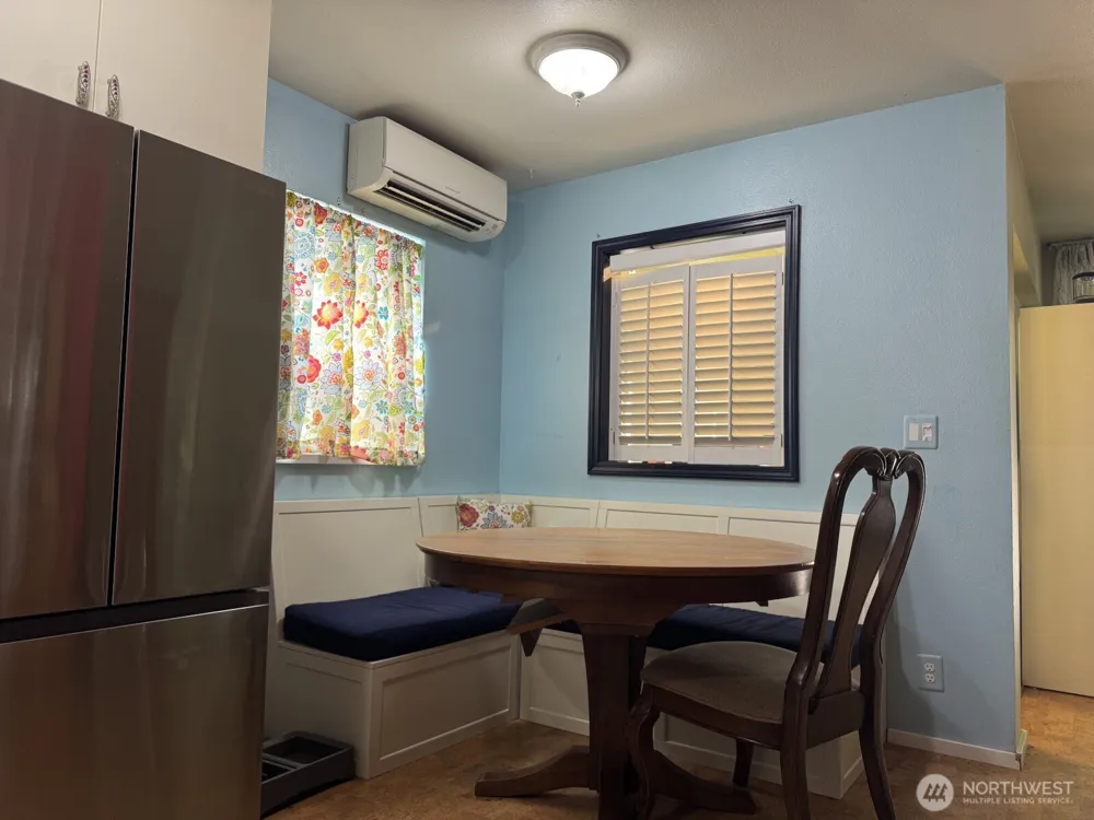 353 Wallace Way NE #7 Bainbridge Island, WA 98110