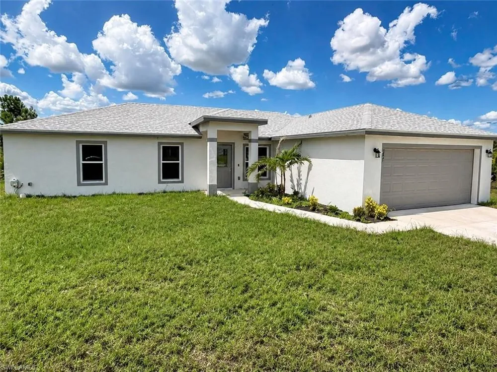 147 Peoria Street Lehigh Acres, FL 33974