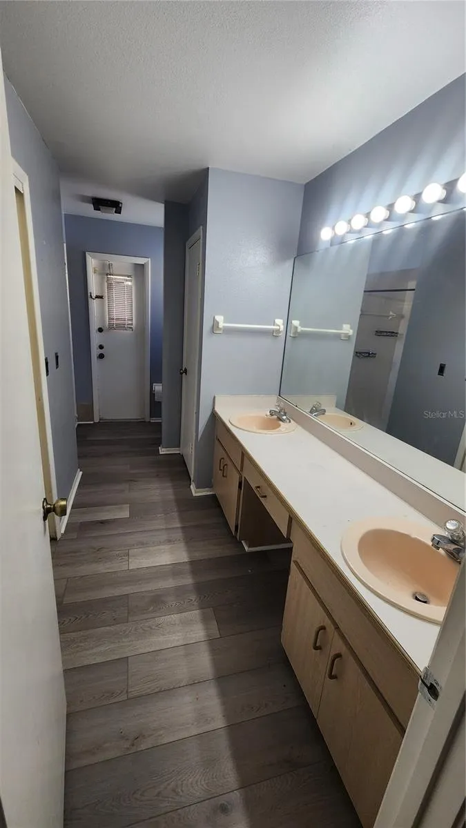 7712 SIMON RIDGE COURT Kissimmee, FL 34747
