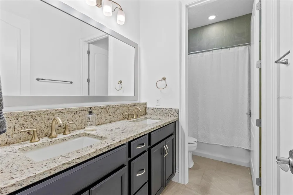 13167 ALDERLEY DRIVE Orlando, FL 32832