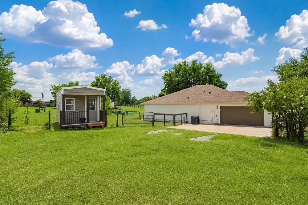 10525 SW 129TH TERRACE ROAD Dunnellon, FL 34432