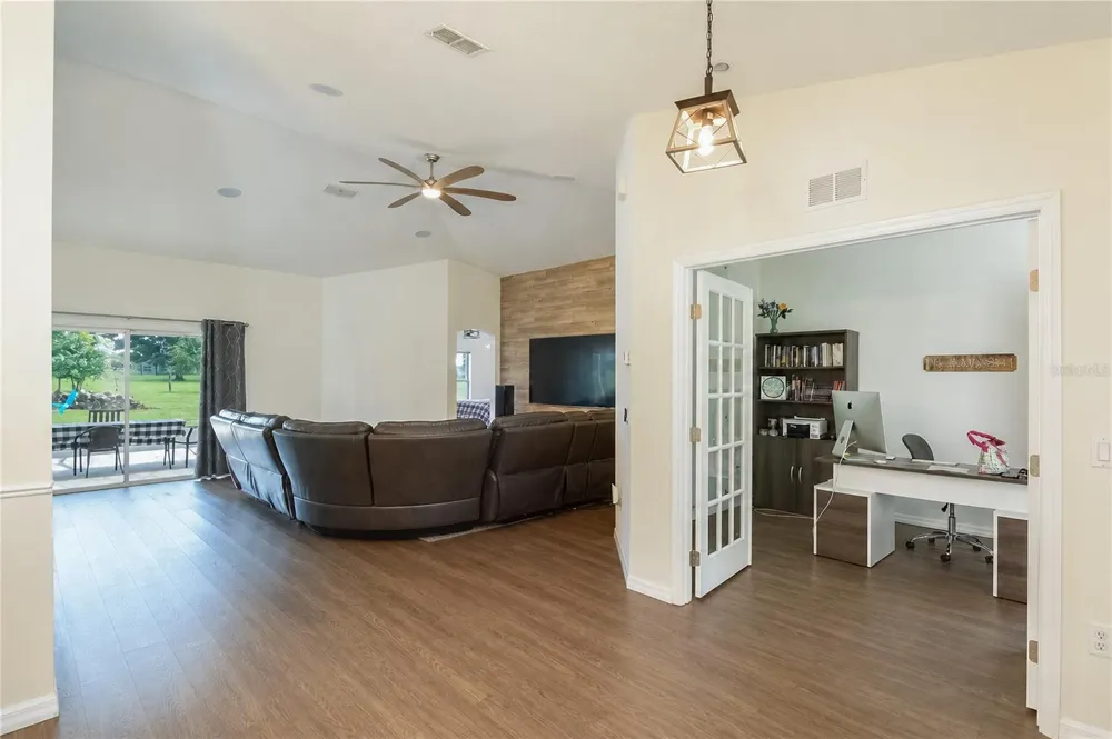 10525 SW 129TH TERRACE ROAD Dunnellon, FL 34432