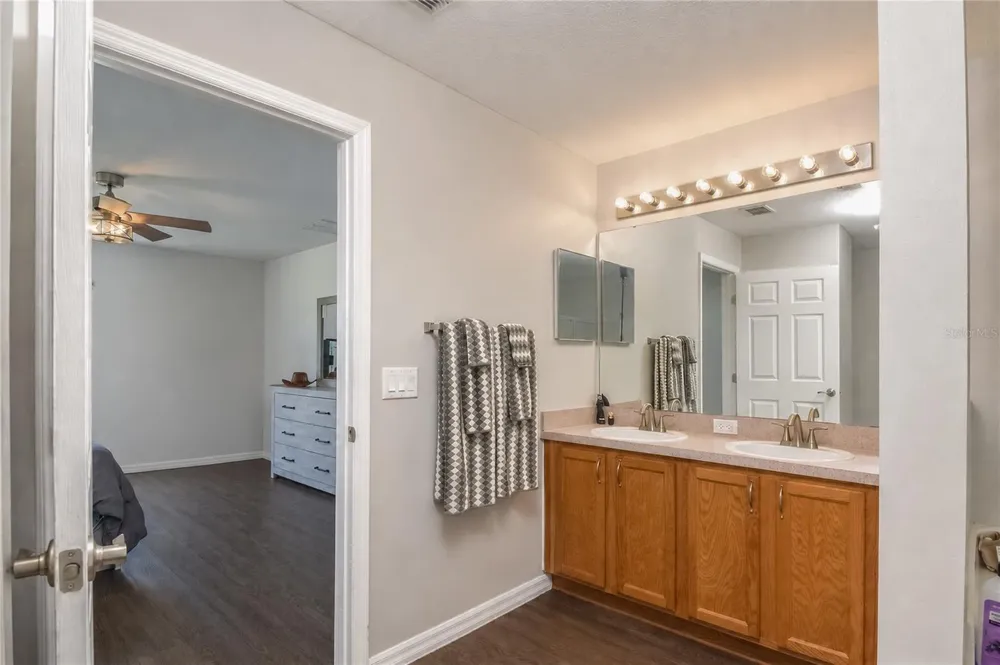10525 SW 129TH TERRACE ROAD Dunnellon, FL 34432