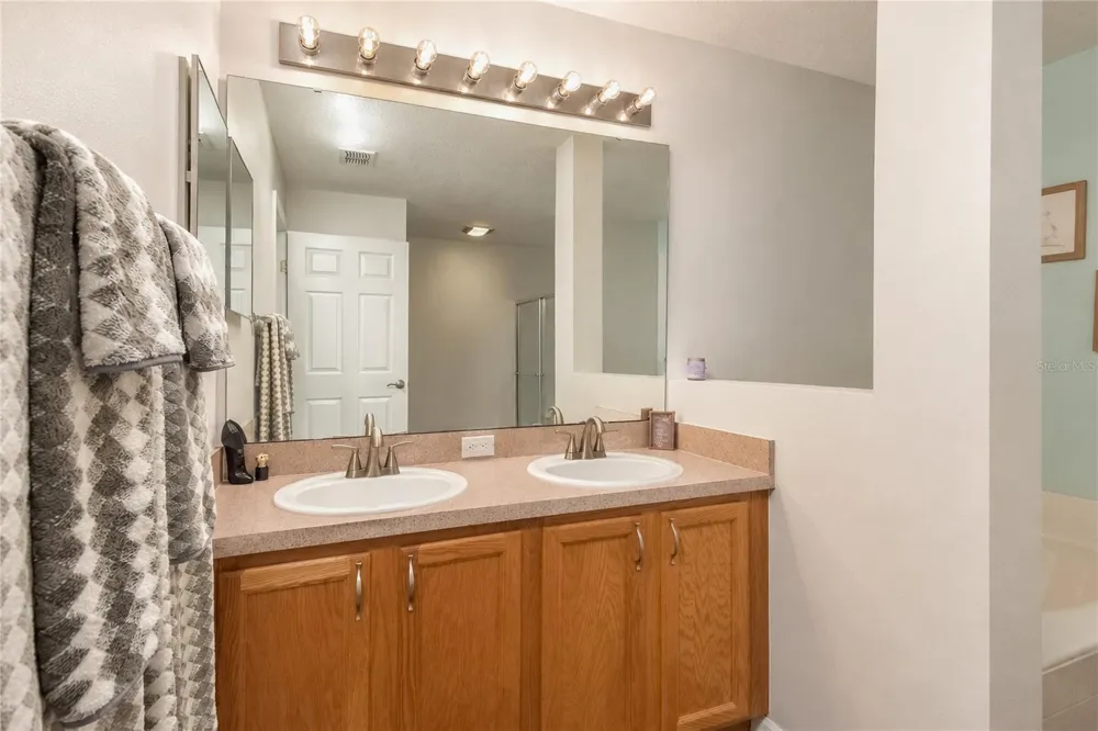 10525 SW 129TH TERRACE ROAD Dunnellon, FL 34432