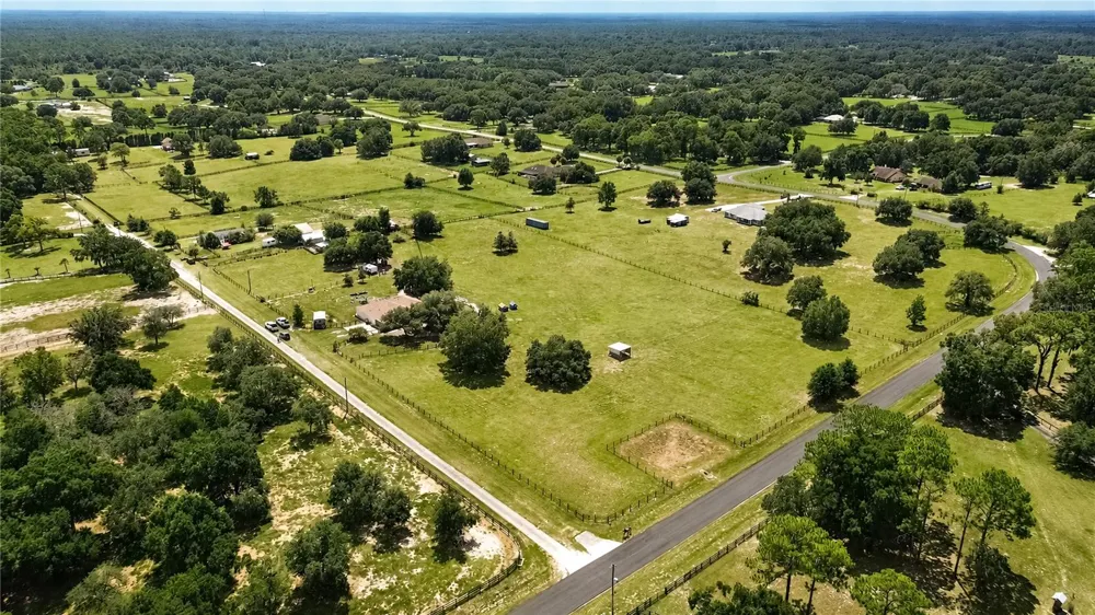 10525 SW 129TH TERRACE ROAD Dunnellon, FL 34432