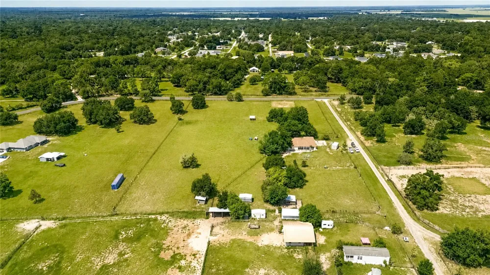 10525 SW 129TH TERRACE ROAD Dunnellon, FL 34432
