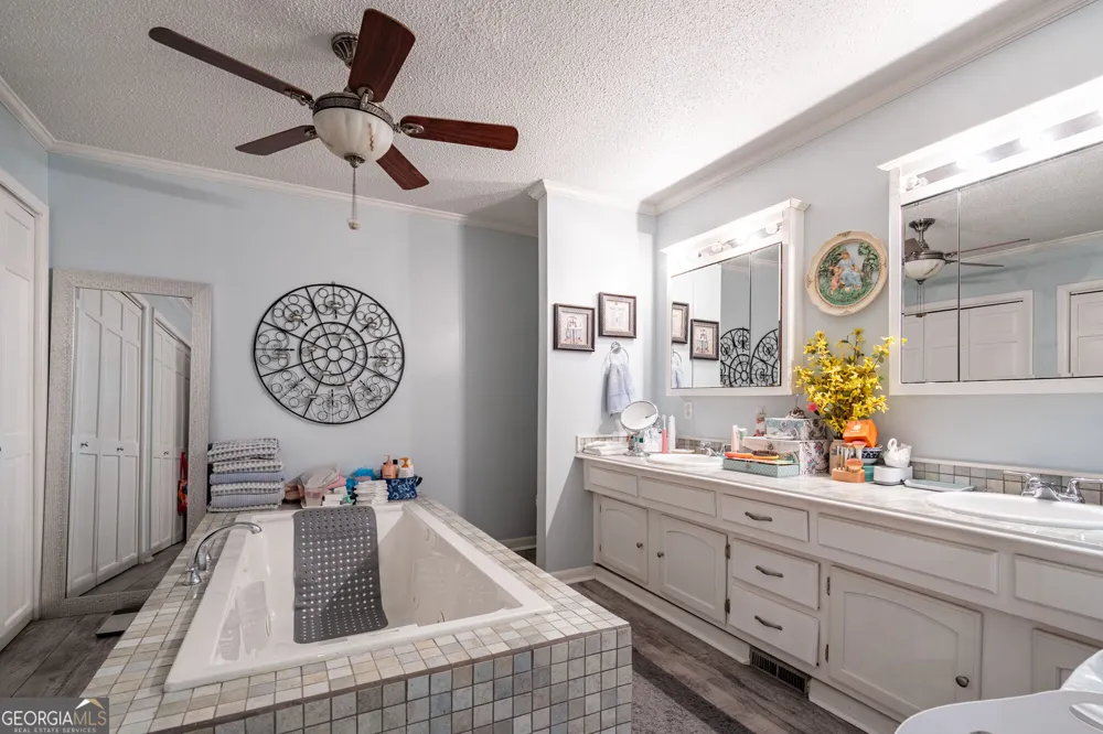 39 Garrard RD SE Rome, GA 30161
