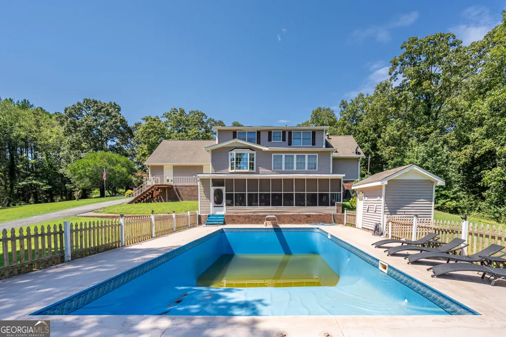 39 Garrard RD SE Rome, GA 30161