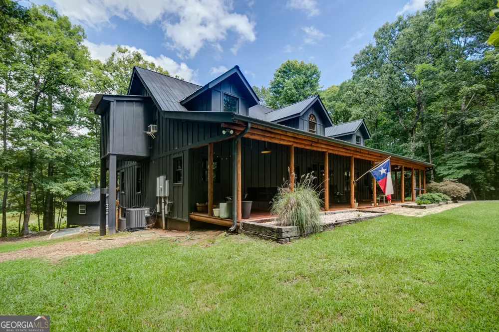 710 Line Creek RD Senoia, GA 30276
