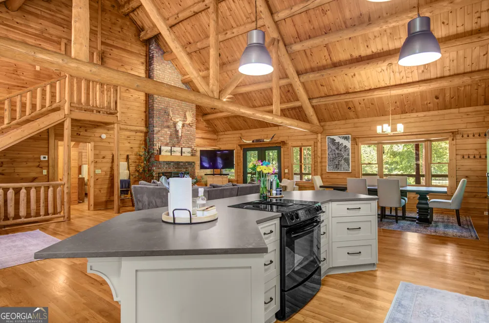 710 Line Creek RD Senoia, GA 30276