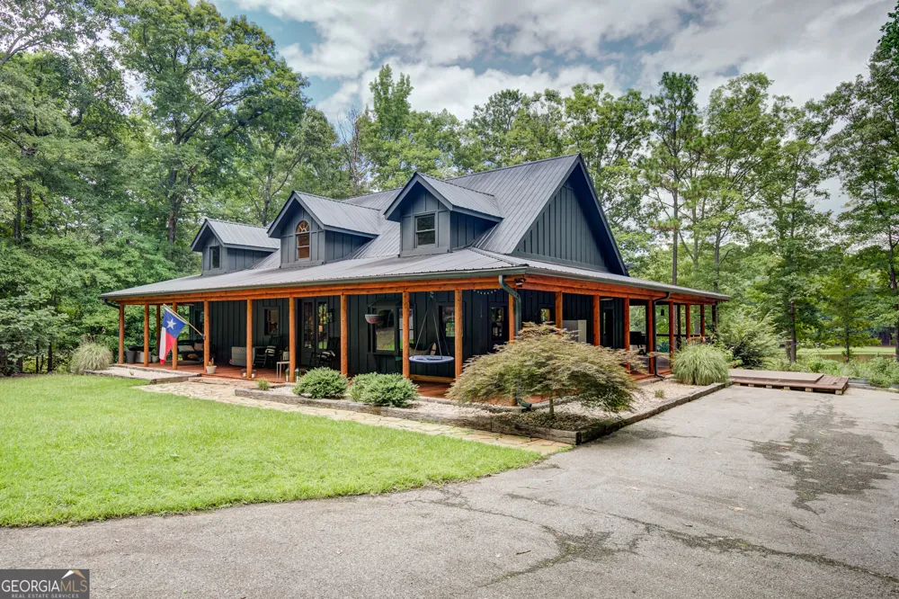 710 Line Creek RD Senoia, GA 30276