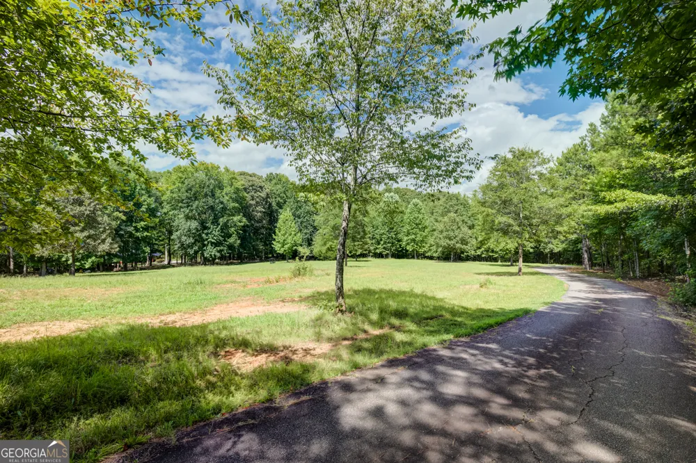 710 Line Creek RD Senoia, GA 30276