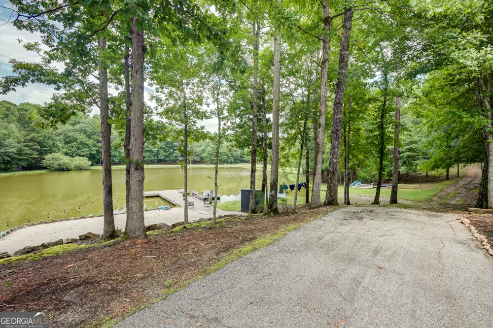 710 Line Creek RD Senoia, GA 30276