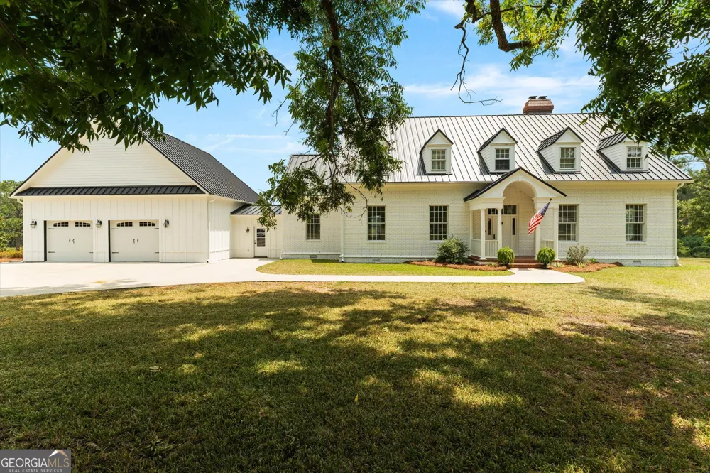 2224 Chainey Briar Rd Metter, GA 30439