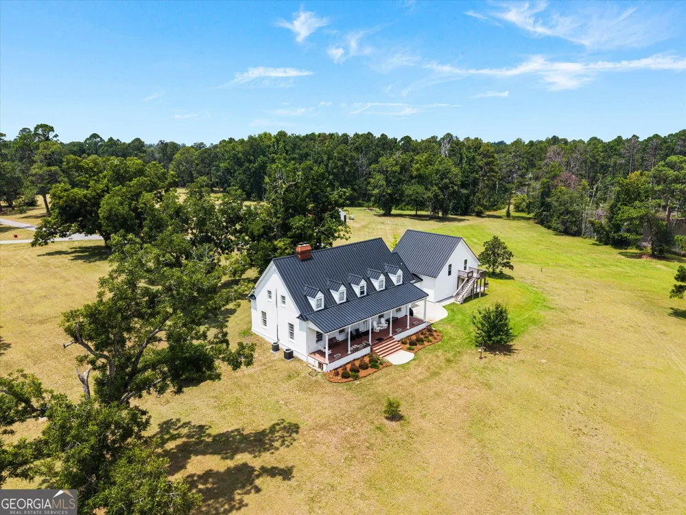 2224 Chainey Briar Rd Metter, GA 30439