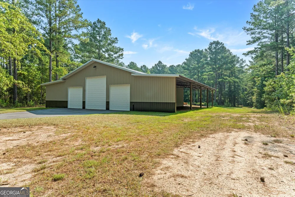 2224 Chainey Briar Rd Metter, GA 30439
