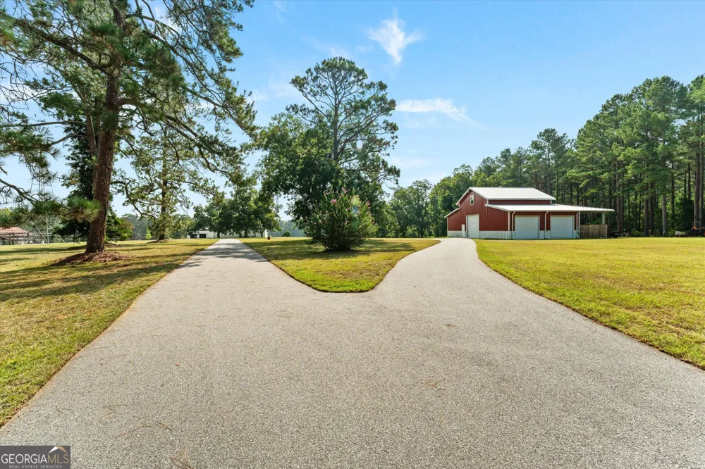 2224 Chainey Briar Rd Metter, GA 30439