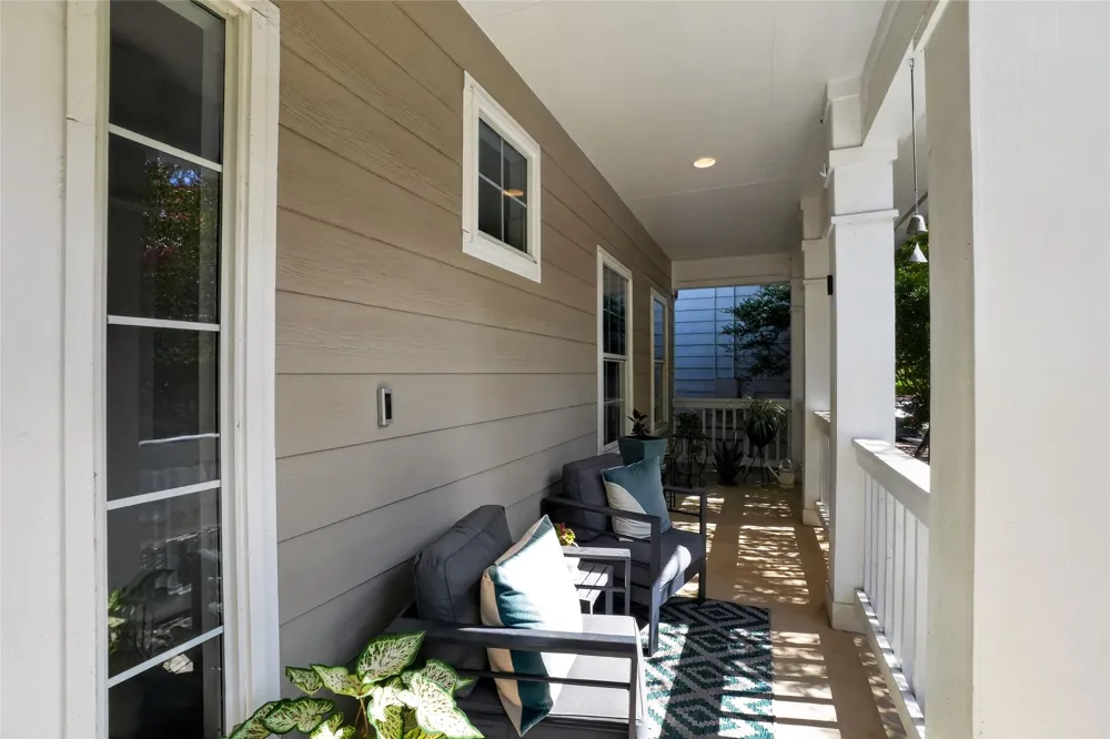 2713 Kinney Oaks Court Austin, TX 78704