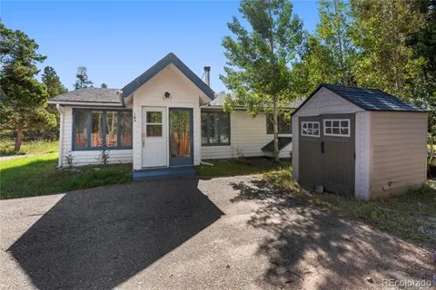 194 Fiddlers Green Place