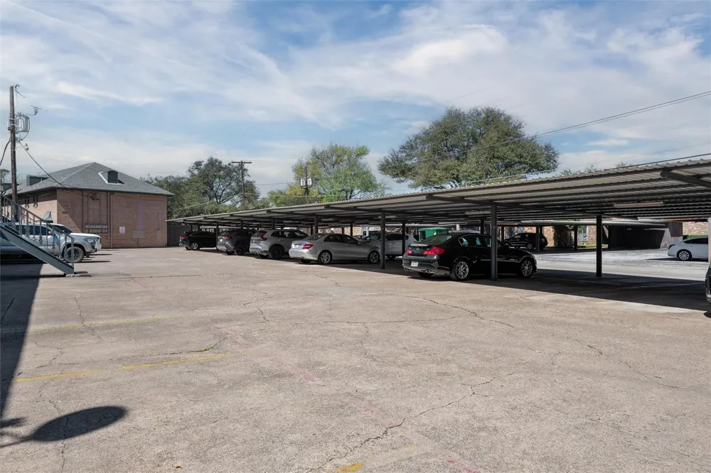 6029 E University Boulevard #110 Dallas, TX 75206