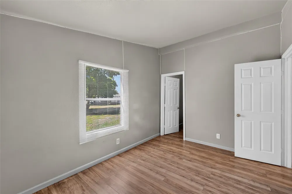 1341 Flying L Lane #16 Mansfield, TX 76063