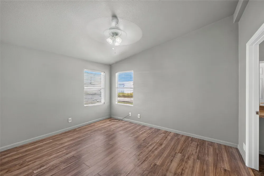 1341 Flying L Lane #16 Mansfield, TX 76063