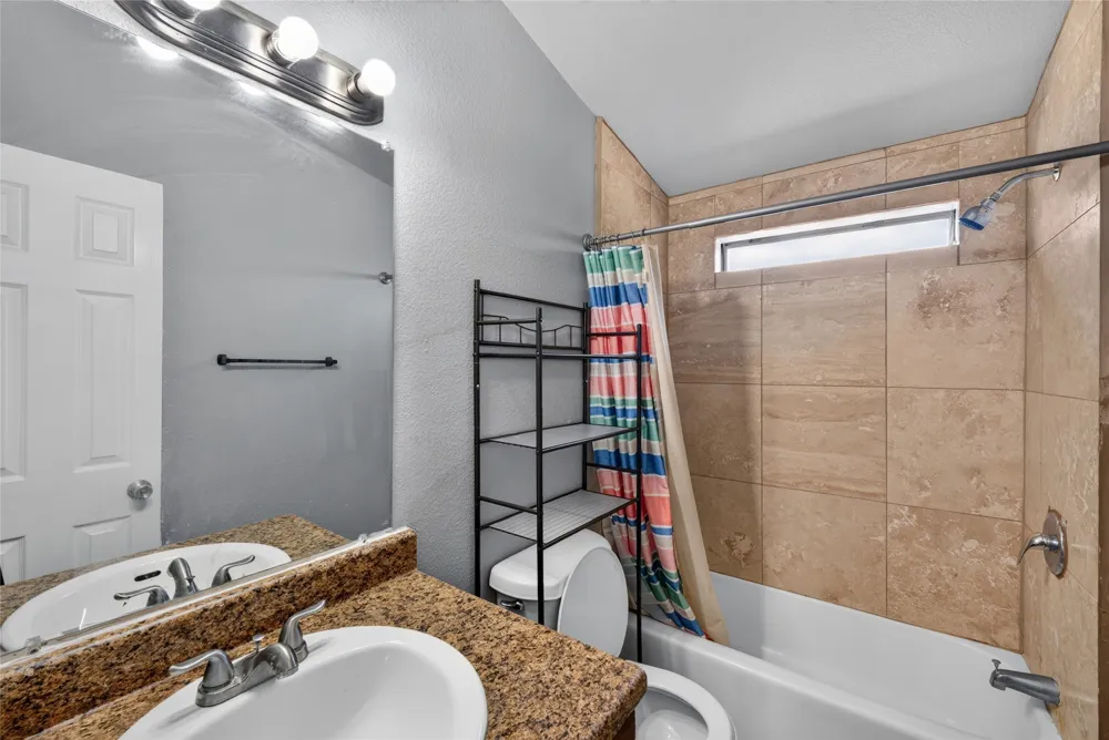 1341 Flying L Lane #16 Mansfield, TX 76063