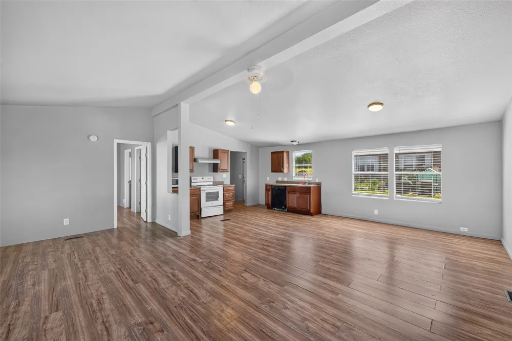 1341 Flying L Lane #16 Mansfield, TX 76063