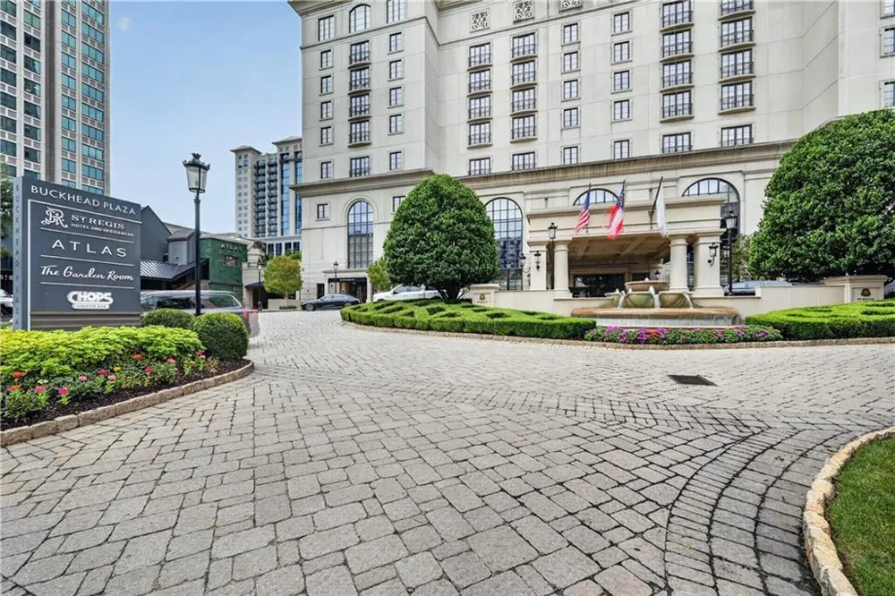 308 Stonemont Drive Atlanta, GA 30305