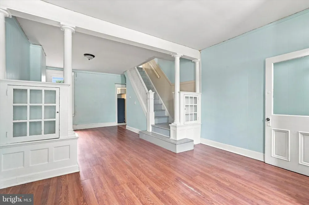 634 INDIANA AVENUE Philadelphia, PA 19133