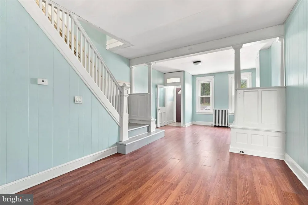 634 INDIANA AVENUE Philadelphia, PA 19133