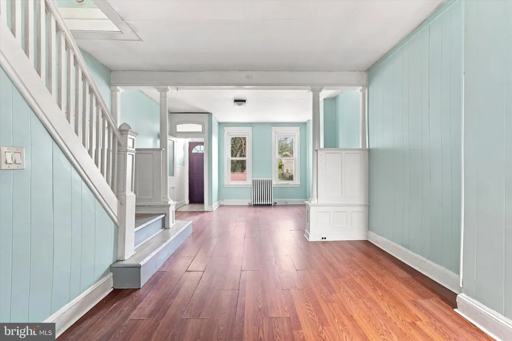 634 INDIANA AVENUE Philadelphia, PA 19133