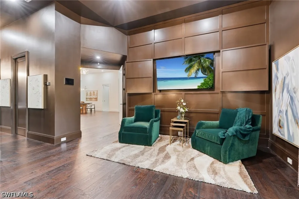 68th Street SW Naples, FL 34105